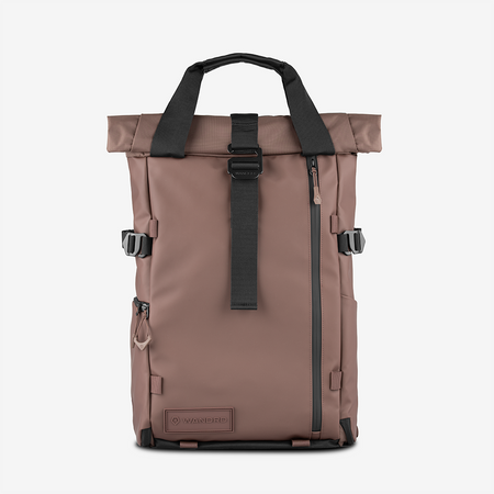 アホウドリ PRVKE 21L in Atacama Clay – WANDRD Store